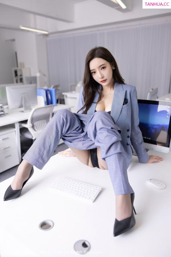 王馨瑶  [XiuRen]高清写真图 2022.09.22 No.5629 王馨瑶yanni第54张图片